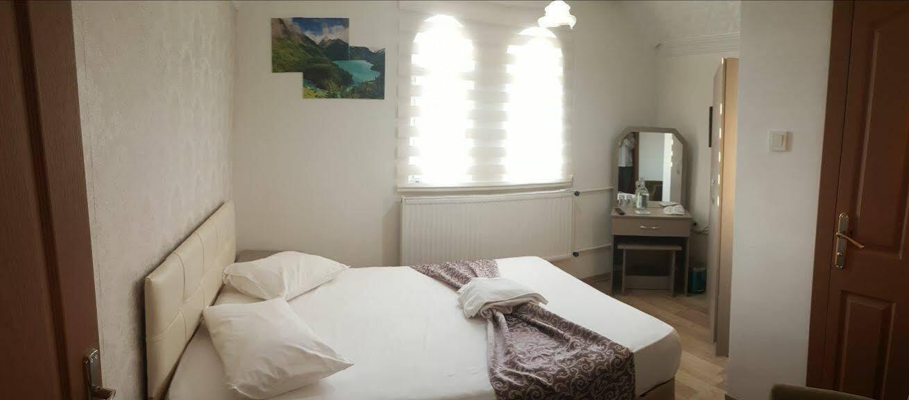 Grand Baysal Hotel Kındıra Bagian luar foto