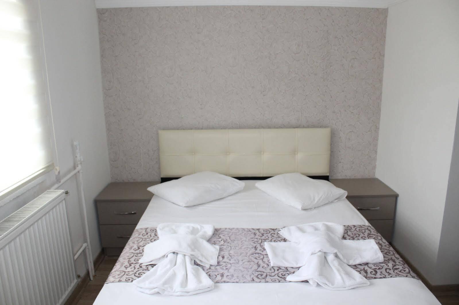 Grand Baysal Hotel Kındıra Bagian luar foto