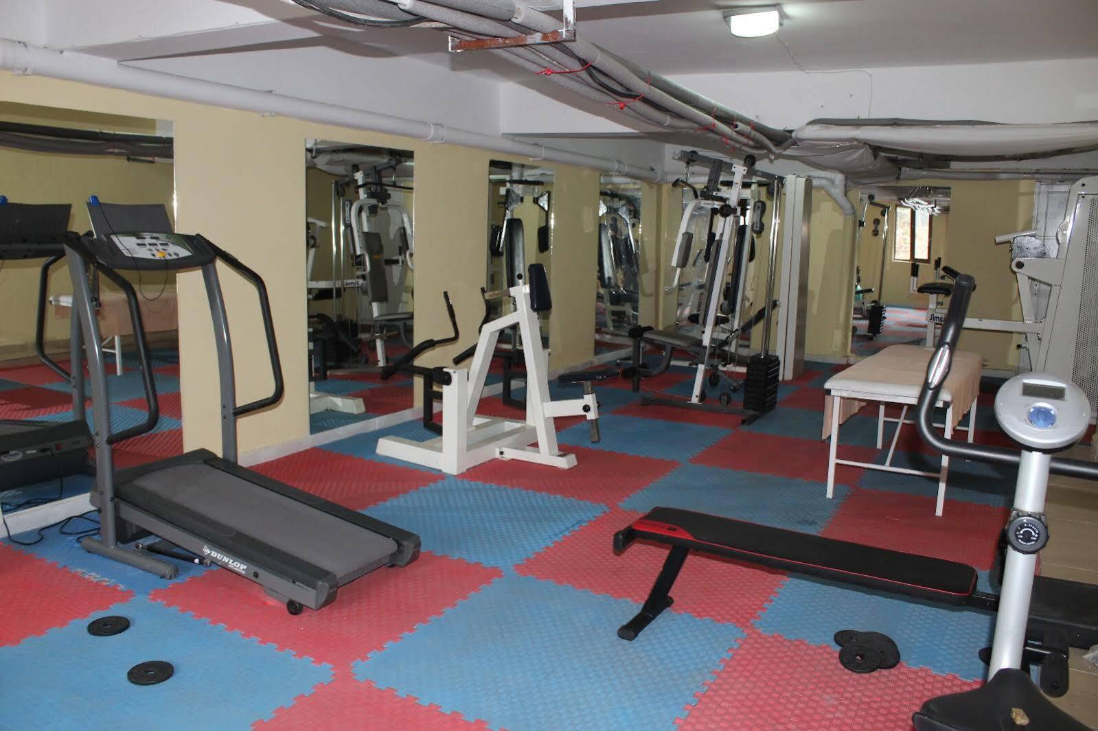 Grand Baysal Hotel Kındıra Bagian luar foto