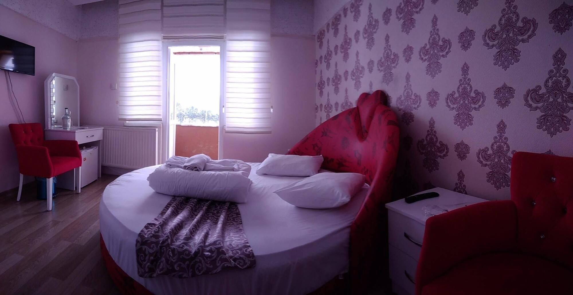 Grand Baysal Hotel Kındıra Bagian luar foto